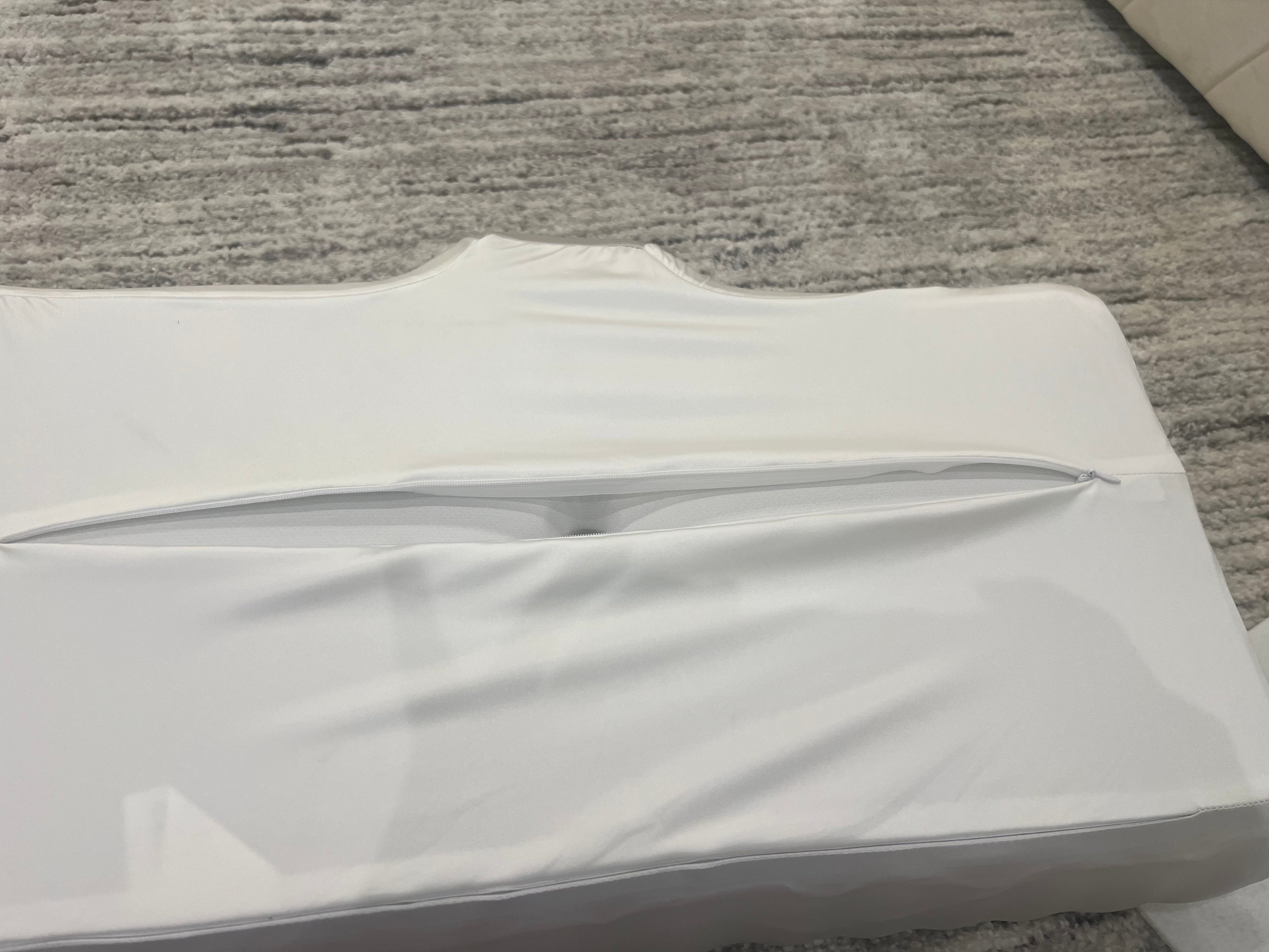 Restvia Crystal Ergonomic Pillow