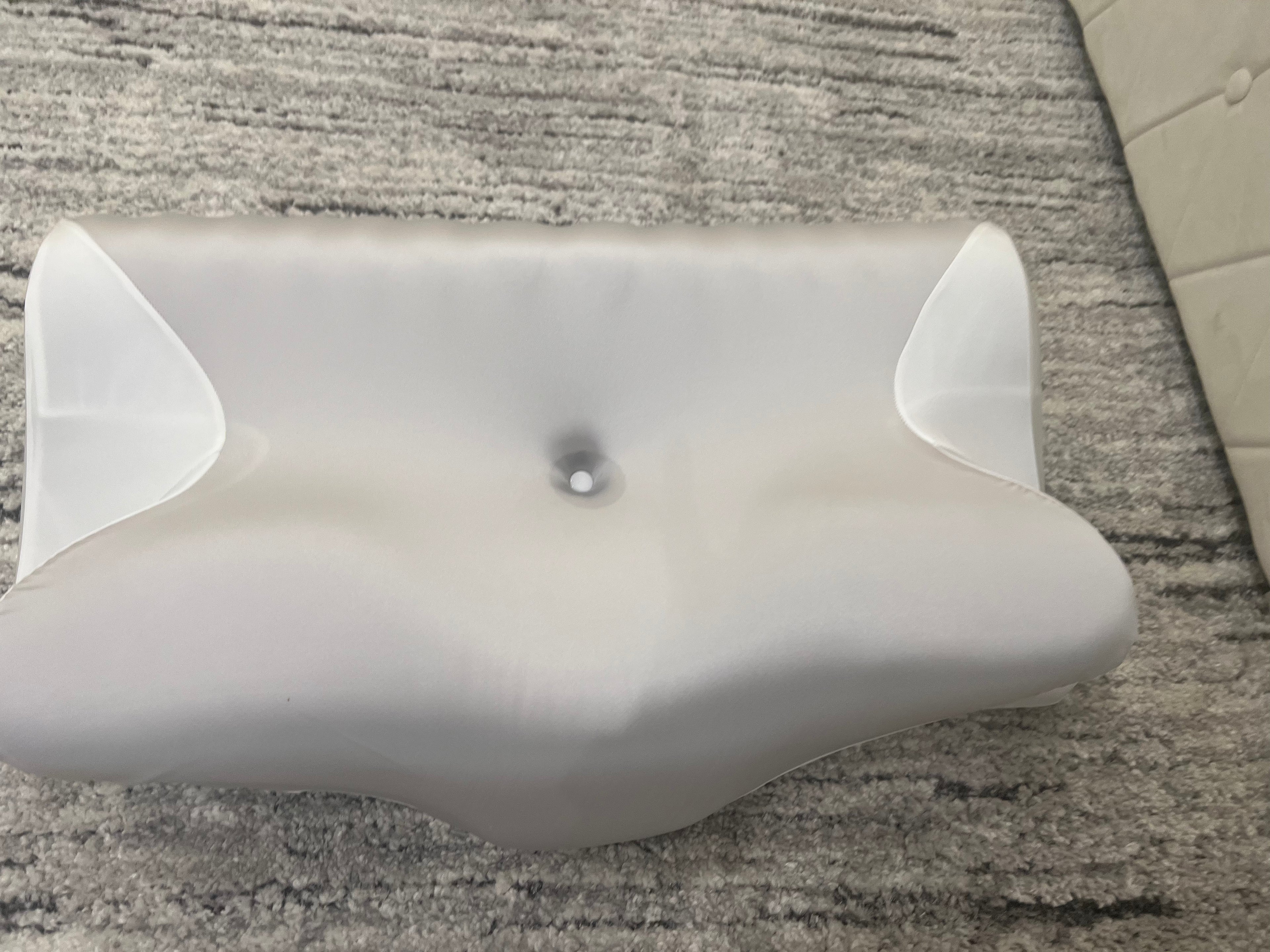 Restvia Crystal Ergonomic Pillow